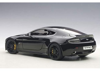 Aston Martin V12 Vantage Noir - photo 2