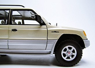 Mitsubishi Pajero Beige - photo 6