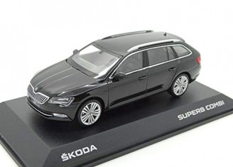 Skoda Superb Noir